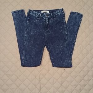 Hollister dark acid wash jegging 25/29 1R LIKE NEW